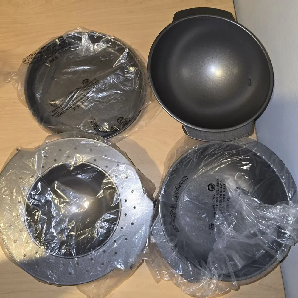 Betty Crocker Bake'n Fill 4-Piece Non-Stick Bakeware Set Recipes Cake Pans NEW